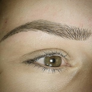 sourcils001